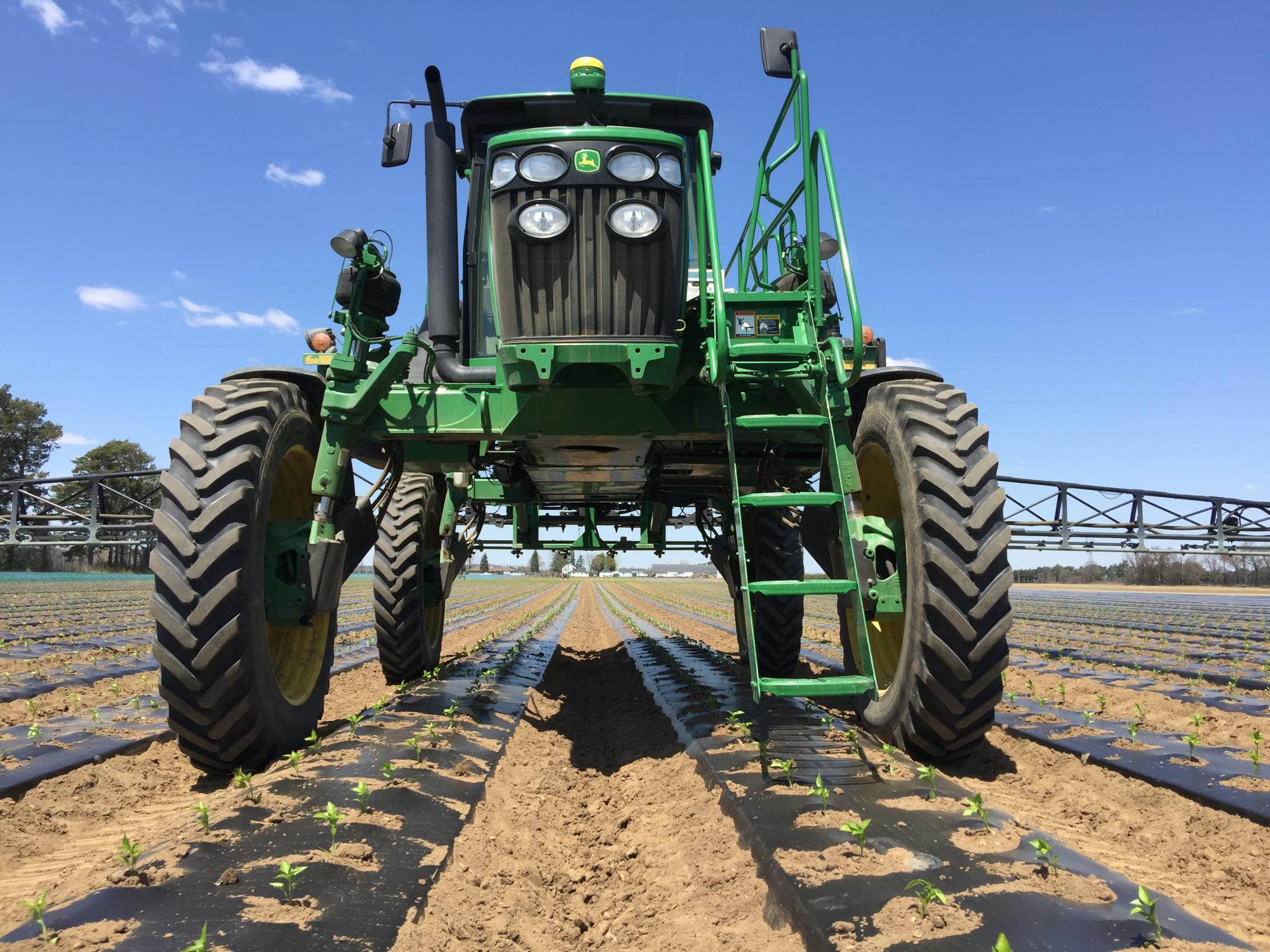 Sprayer Tractor